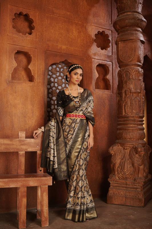 Vastrangan shubh manglam saree wholesale market rates